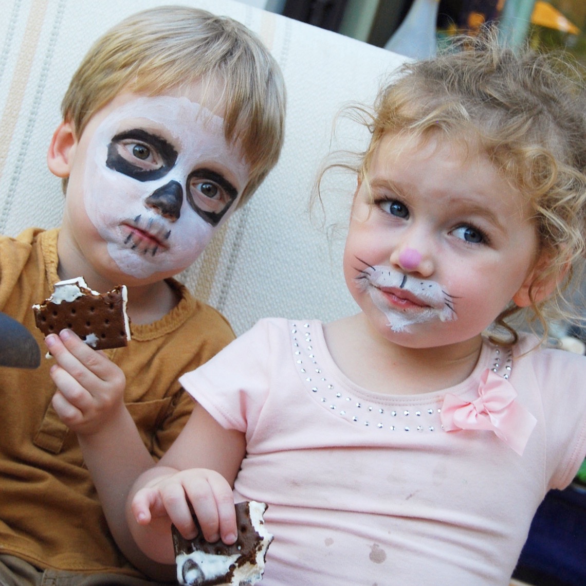 Levon's Disneyland Party, Raise Magazine.