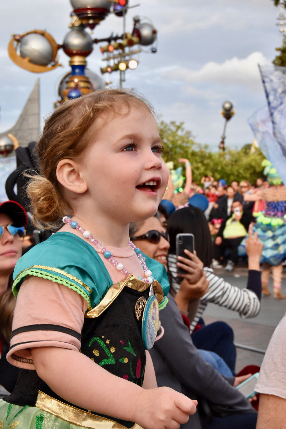 Guide To Disneyland With Toddlers, Raise Magazine