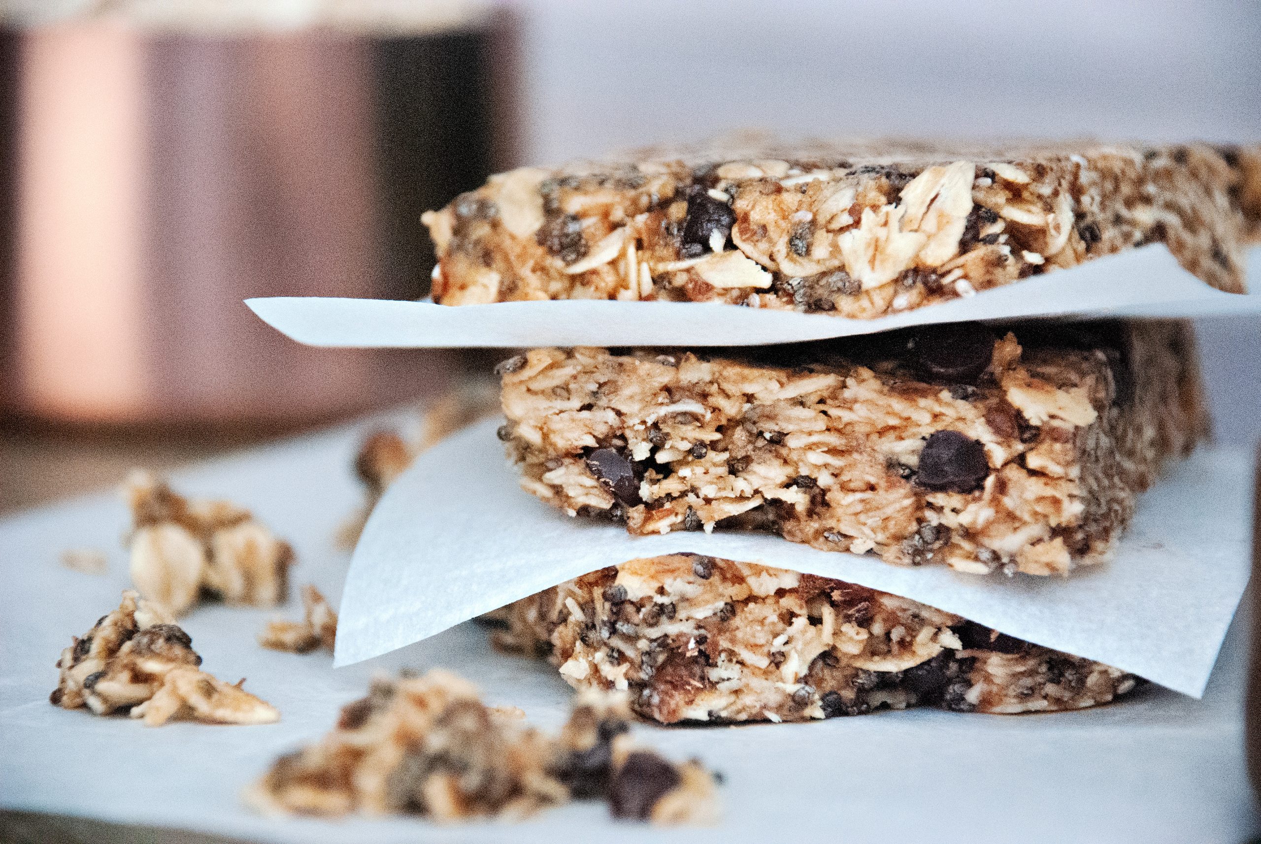 Healthy No-Bake Oatmeal Bars • Raise Magazine